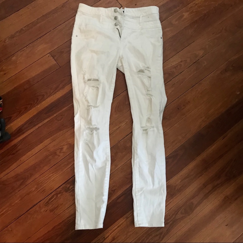 White ripped skinny jeans